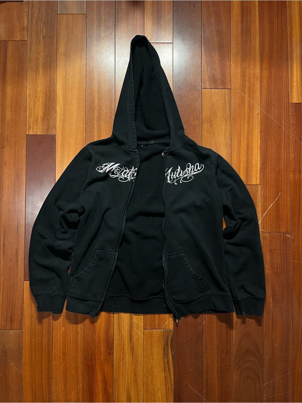Black Wing-Back Graphic Hoodie Sweater - Picture 2 of 2